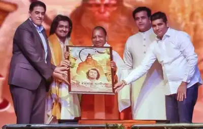सोनू निगम ने श्री हनुमान चालीसा की रचना करते समय अपनी मां को किया याद