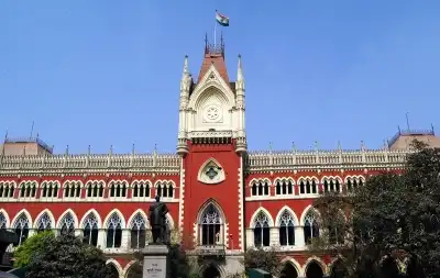 फरक्का में अडानी पावर की हाई-टेंशन बिजली लाइनों के खिलाफ कलकत्ता हाईकोर्ट में जनहित याचिका दायर