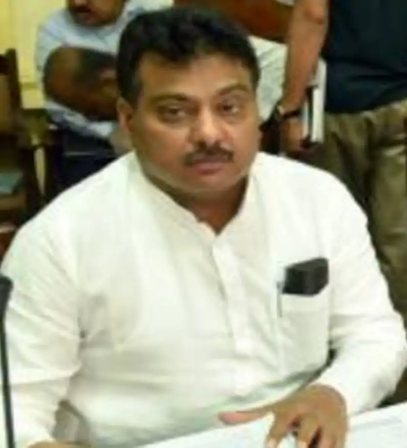 कर्नाटक के मंत्री ने कहा, भाजपा सरकार के सभी घोटालों की होगी जांच