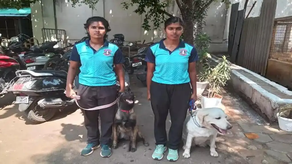 तमिलनाडु में 2 महिला पुलिसकर्मी स्निफर डॉग हैंडलर के रूप में नियुक्त