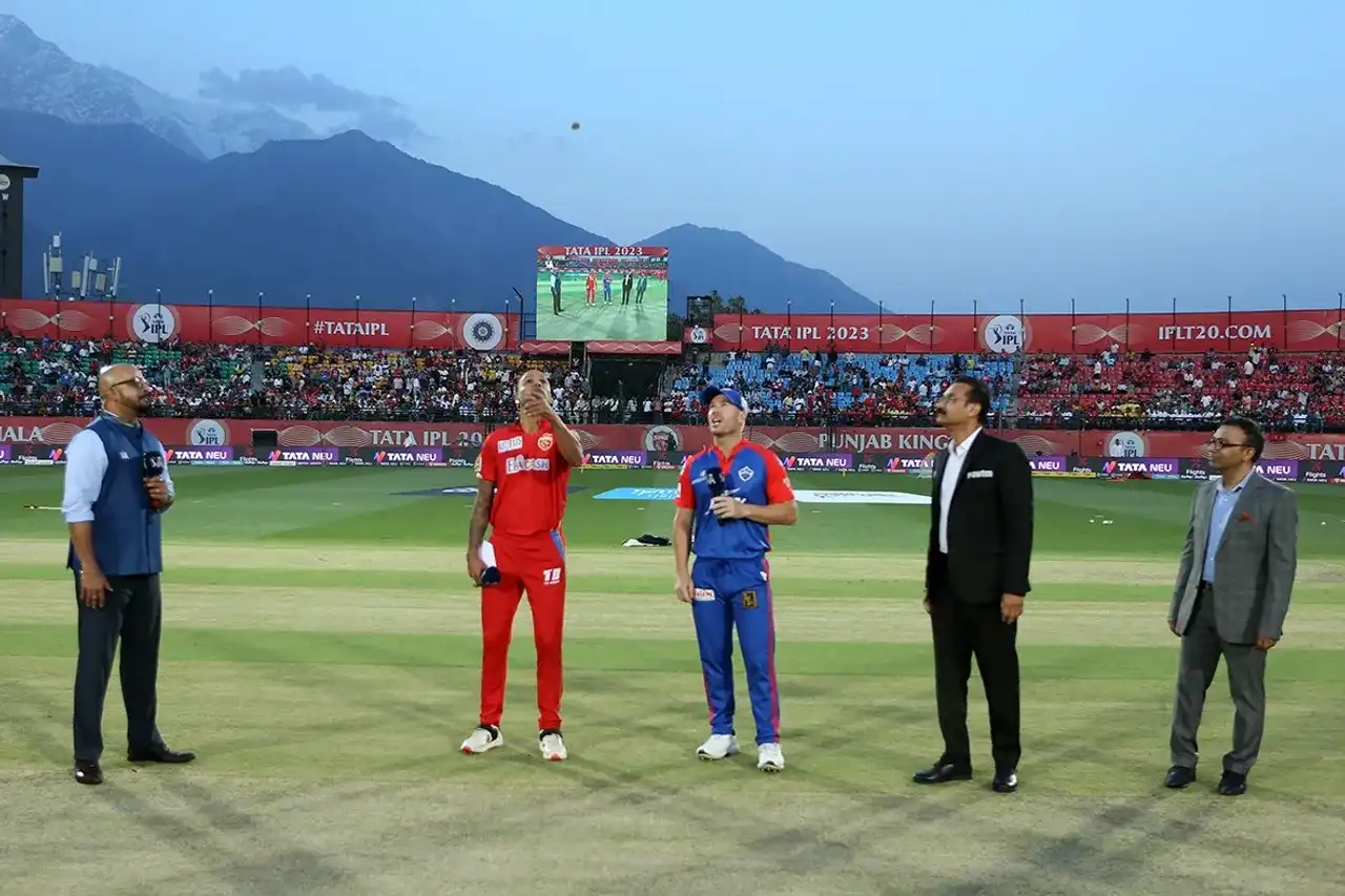 IPL 2023: दिल्ली कैपिटल्स के खिलाफ पंजाब किंग्स ने टॉस जीता, पहले गेंदबाजी चुनी