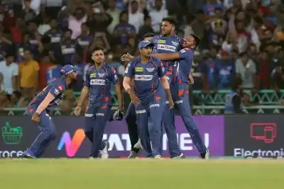 IPL 2023: स्टोइनिस के नाबाद 89, मोहसिन के आखिरी ओवर के प्रदर्शन ने एलएसजी को प्लेऑफ की दौड़ में बनाए रखा
