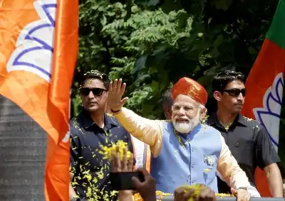पीएम मोदी ने दक्षिणी राज्य के मतदाताओं के बीच अपना करिश्मा और लोकप्रियता बरकरार रखी : ओपिनियन पोल