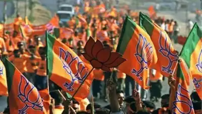 राजस्थान के चुनावों पर नजर रखने के साथ भाजपा महिलाओं, डॉक्टरों, इंजीनियरों से जुड़ रही