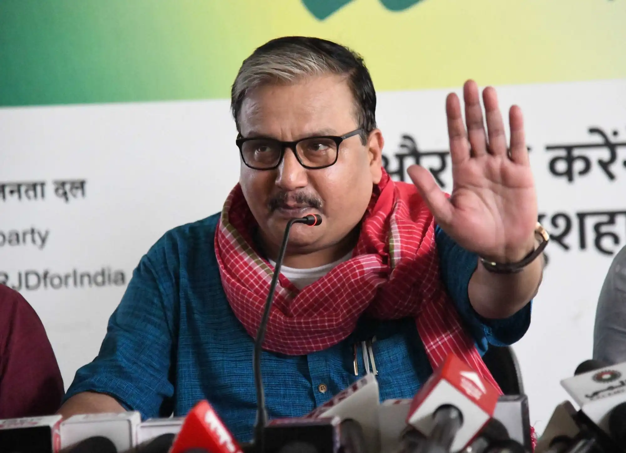 राजद व जद (यू) ने की नए संसद भवन के उद्घाटन समारोह के बहिष्कार की घोषणा (लीड)