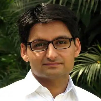 दीपेंद्र हुड्डा ने पहलवानों से की गंगा में मेडल न फेंकने की अपील