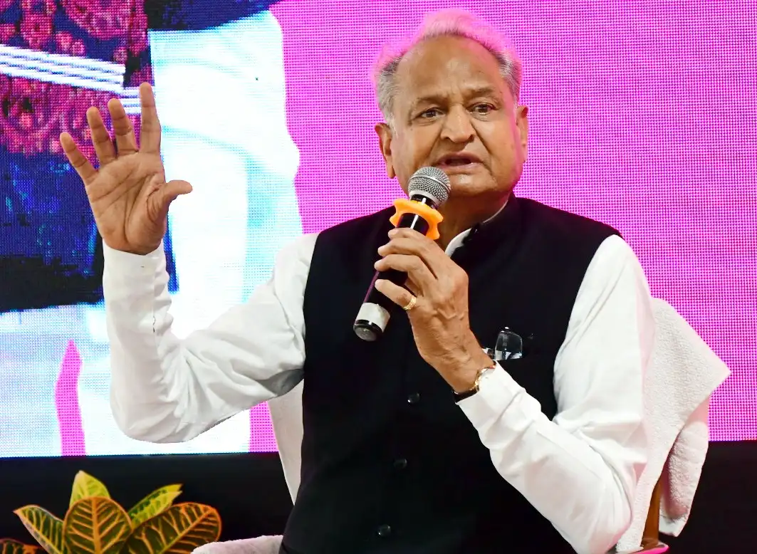 कानून व्यवस्था, बेरोजगारी और झूठे वादे -- राजस्थान में भाजपा का तीनतरफा हमला