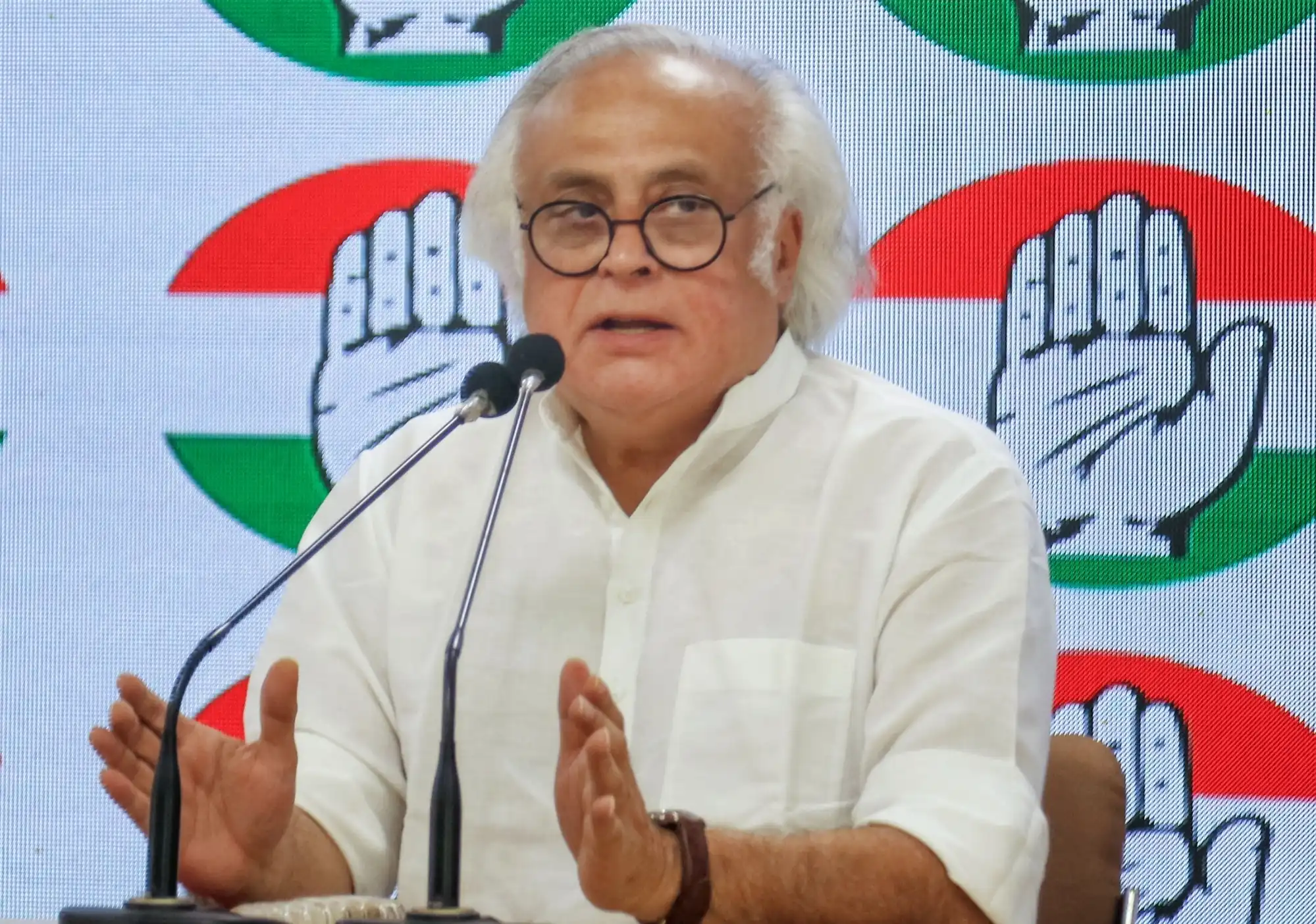 गहलोत-पायलट के बीच नई खींचतान पर जयराम बाले : पार्टी सर्वोच्च है, एकजुट होकर चुनाव लड़ेंगे
