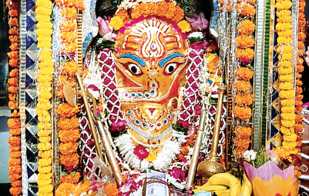 गणेश मंदिर में मनोकामना लिखने की अनूठी परंपरा