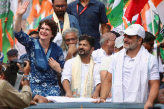 प्रियंका गांधी ने राहुल के साथ मतदाता अधिकार यात्रा में भाग लिया