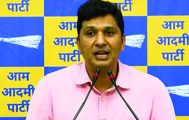 दिल्ली में कानून व्यवस्था पर आम आदमी पार्टी ने उठाए सवाल