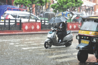 जयपुर में बारिश से मौसम हुआ सुहाना, जलभराव से हुई परेशानी