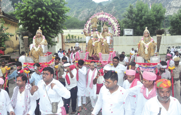 गोपालजी महाराज की 207वीं परिक्रमा भक्तिपूर्ण माहौल में सम्पन्न