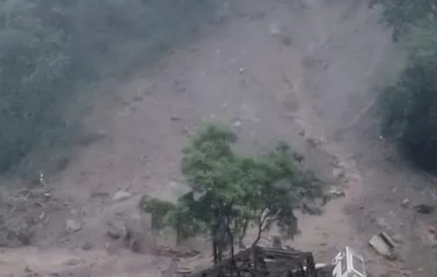 उत्तराखंड में बादल फटने से महिलाओं की मौत और लापता लोग