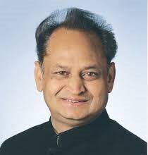 भाजपा सरकार किसानों और आम लोगों के मुद्दों पर गंभीर नहीं है: गहलोत