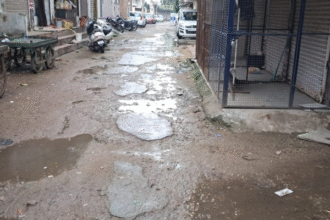 कोटा के वार्ड 13 में बारिश से सड़कों की स्थिति बिगड़ी