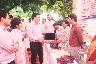 सेवा शिविरों में आमजन की समस्याओं के त्वरित समाधान पर जोर
