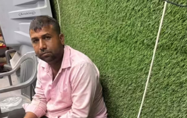 पटवारी के दलाल को 30 लाख की रिश्वत लेते एसीबी ने पकड़ा