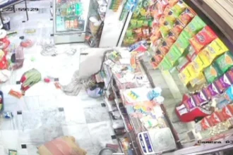 भाजपा नेता पर बेटे की पिटाई के कारण पूछने पर हमला