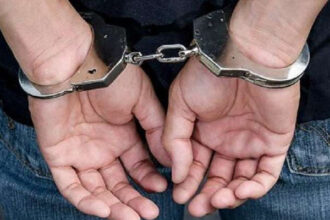 जयपुर में अवैध गाइडों के खिलाफ पुलिस की कार्रवाई