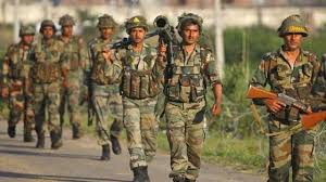 किश्तवाड़ में सेना और आतंकियों के बीच मुठभेड़