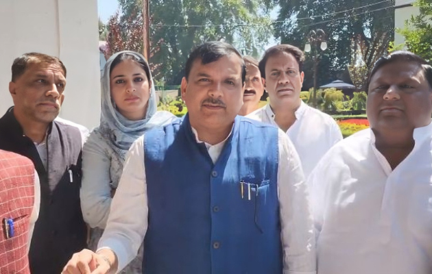 लोकतंत्र में अधिकारों के लिए आवाज उठाना हमारा अधिकार है: संजय सिंह लोकतंत्र में अधिकारों के लिए आवाज उठाना हमारा अधिकार है: संजय सिंह
