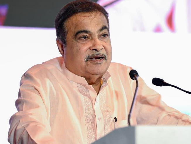 भारत को हरित परिवहन में अग्रणी बनाने की योजना: गडकरी