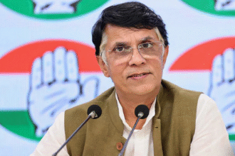 कांग्रेस नेता पवन खेड़ा ने वोटर लिस्ट में गड़बड़ी पर उठाए सवाल