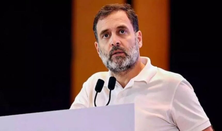 राहुल गांधी ने मनमोहन सिंह की जयंती पर श्रद्धांजलि अर्पित की