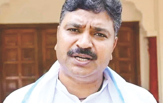 कपासन में युवक की पिटाई पर जूली का बयान