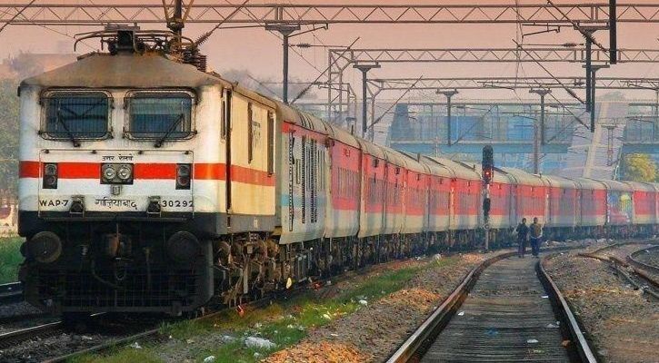 20 रेलसेवाओं के स्टेशनों पर संचालन समय में बदलाव