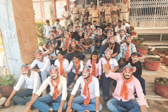 सुखाड़िया विश्वविद्यालय के छात्रों का प्रदर्शन जारी, कुलपति के खिलाफ आक्रोश