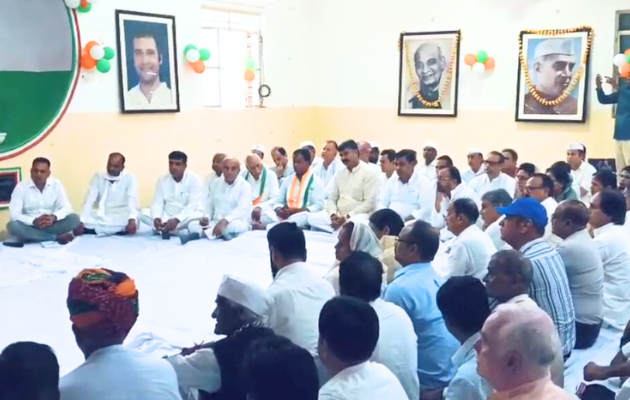 महात्मा गांधी ने आरएसएस को बताया था सांप्रदायिक संगठन महात्मा गांधी ने आरएसएस को बताया था सांप्रदायिक संगठन
