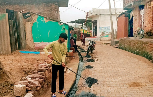 भगवानपुर गांव में सफाई कार्य की शुरुआत, स्वच्छता की ओर कदम