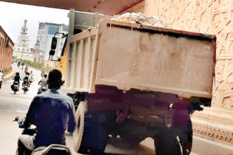 थेगड़ा से नांता तक डम्परों से फैल रही गंदगी और दुर्गंध