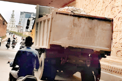 थेगड़ा से नांता तक डम्परों से फैल रही गंदगी और दुर्गंध