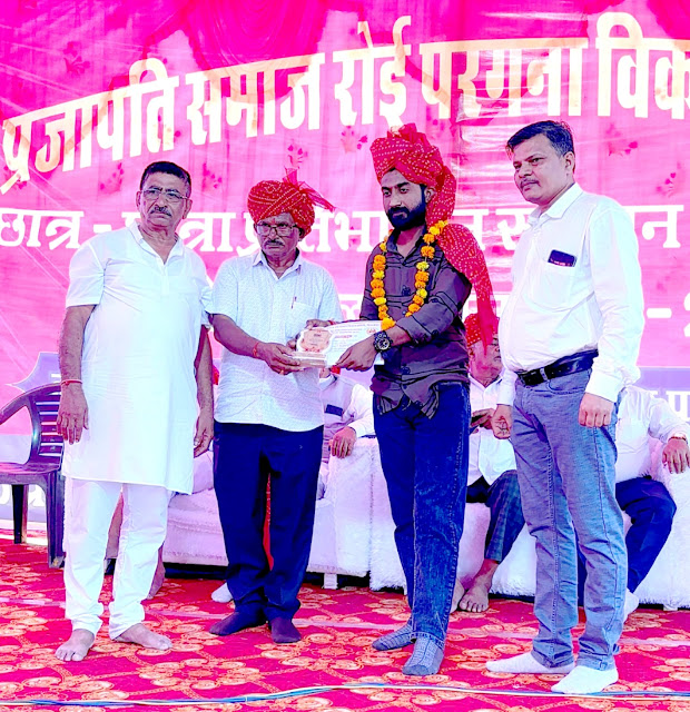 प्रजापत समाज ने भरत टांक को जीवदया के लिए सम्मानित किया