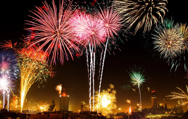 दीपावली पर आतिशबाजी करते समय सुरक्षा उपायों का पालन करें