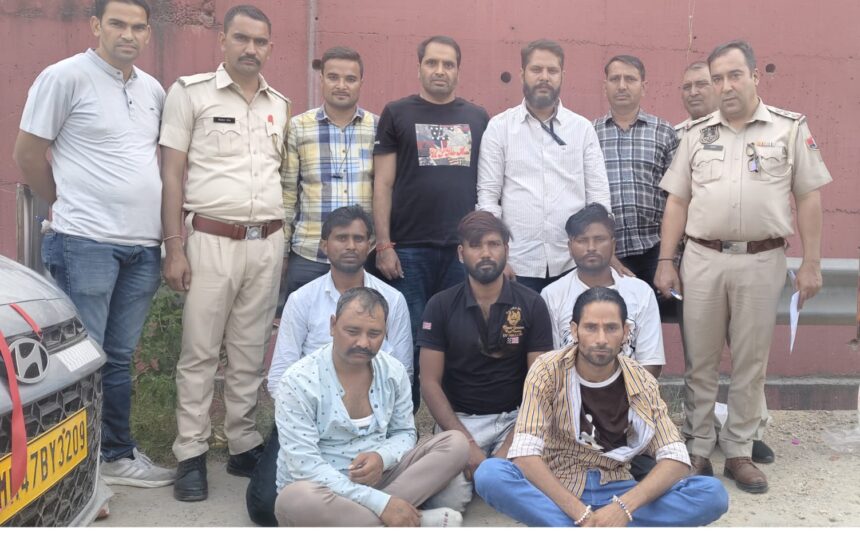 जयपुर में हत्या की योजना बनाकर डकैती करने वाले पांच गिरफ्तार