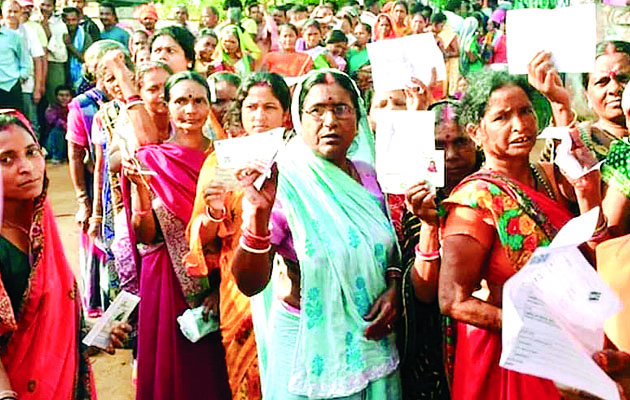 बिहार चुनाव में महिलाओं को टिकट देने में आरजेडी की प्राथमिकता