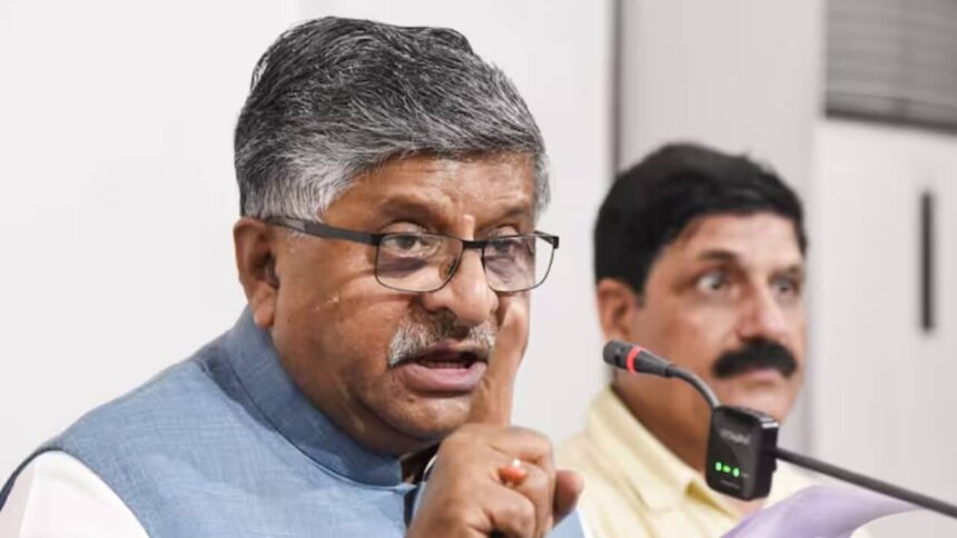 बिहार चुनाव में रविशंकर प्रसाद का विपक्ष पर हमला