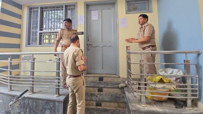 संभल हिंसा के आरोपी गैंगस्टर शारिक साठा के घर कुर्की का नोटिस