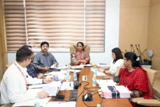 मिशन वात्सल्य की समीक्षा में निर्मला भूरिया ने गोद लेने की प्रक्रिया को सरल बनाने के निर्देश दिए