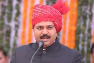 भाजपा सरकार पर टीकाराम जूली का गंभीर आरोप, यूनिफार्म राशि में कटौती