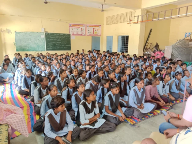 सोजत रोड: रेलवे सुरक्षा नियमों की जानकारी छात्रों को दी गई