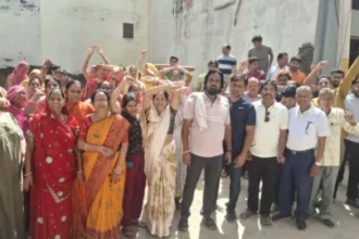 भीलवाड़ा: अग्रसेन कॉलोनी के निवासियों ने मोबाइल टॉवर पर रोक लगाने की मांग की