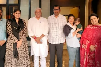 केंद्रीय मंत्री गजेंद्र शेखावत ने विधायक दीप्ति माहेश्वरी से मुलाकात की