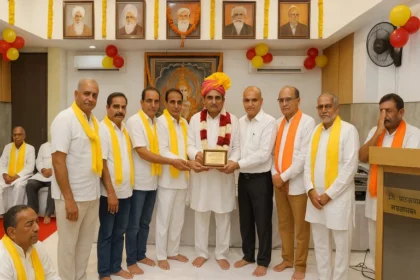 दिल्ली में सत्यपाल वत्स ने आध्यात्मिक प्रकोष्ठ को शपथ दिलाई