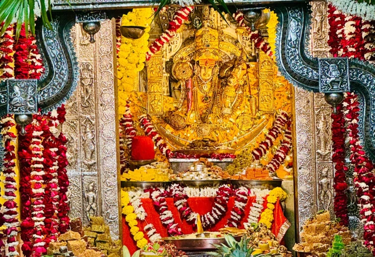 जैसलमेर में लक्ष्मीनाथ भगवान को छप्पन व्यंजनों का भोग