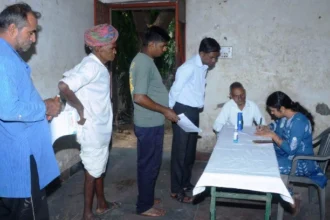 भीलवाड़ा में निशुल्क नेत्र जांच और लैंस प्रत्यारोपण शिविर का आयोजन